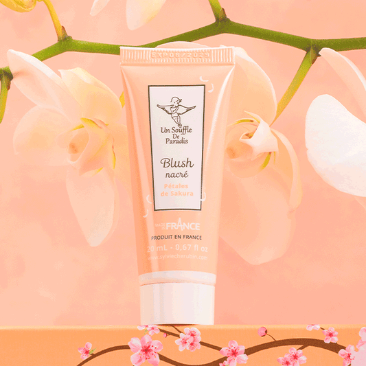 Blush Nacré Effet Bonne Mine Pétales de Sakura