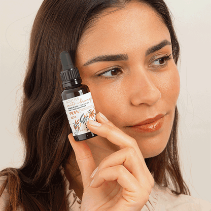 Gouttes Autobronzantes DHA Double Action Soin & Éclat [Hâle progressif et sur-mesure visage] de la marque Lady green photo 3